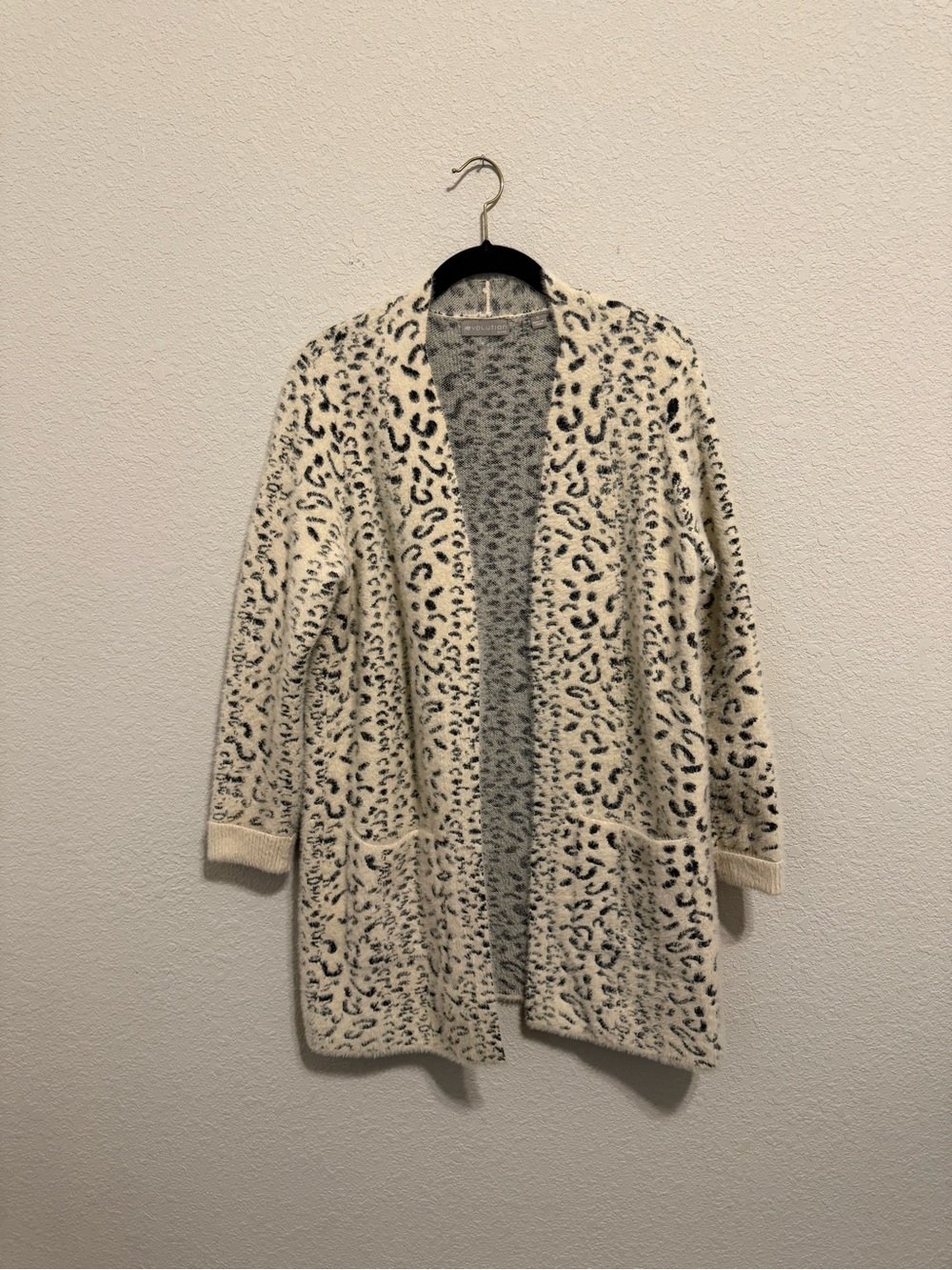 Cozy Leopard Print Open Cardigan Sweater - Cream/Black | Small